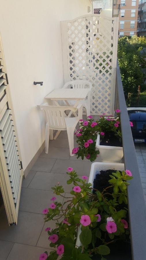 Lamezia Park Apartments Lamezia Terme Kültér fotó