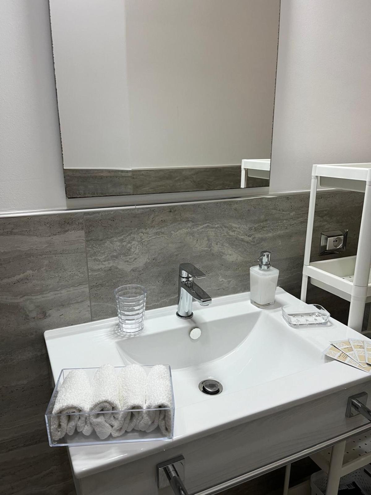 Lamezia Park Apartments Lamezia Terme Kültér fotó